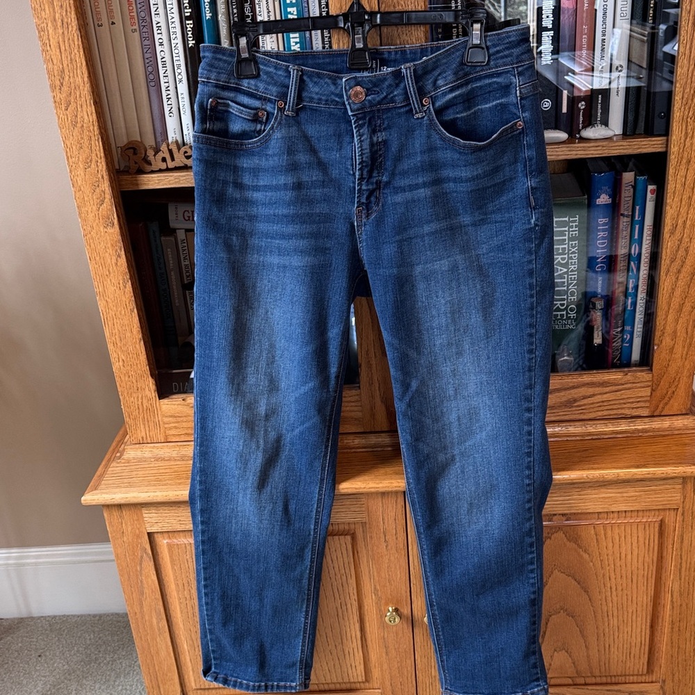 Time and Tru Slim Straight Dark Blue Jeans